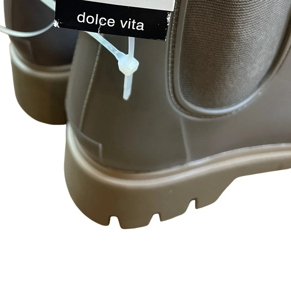 Dolce Vita Stormy Grey‎ Waterproof Lug Sole Chelsea Rain Boots Mens 11 NEW